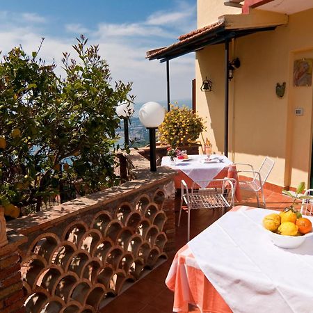 B&B U Palmentu Taormina Kültér fotó