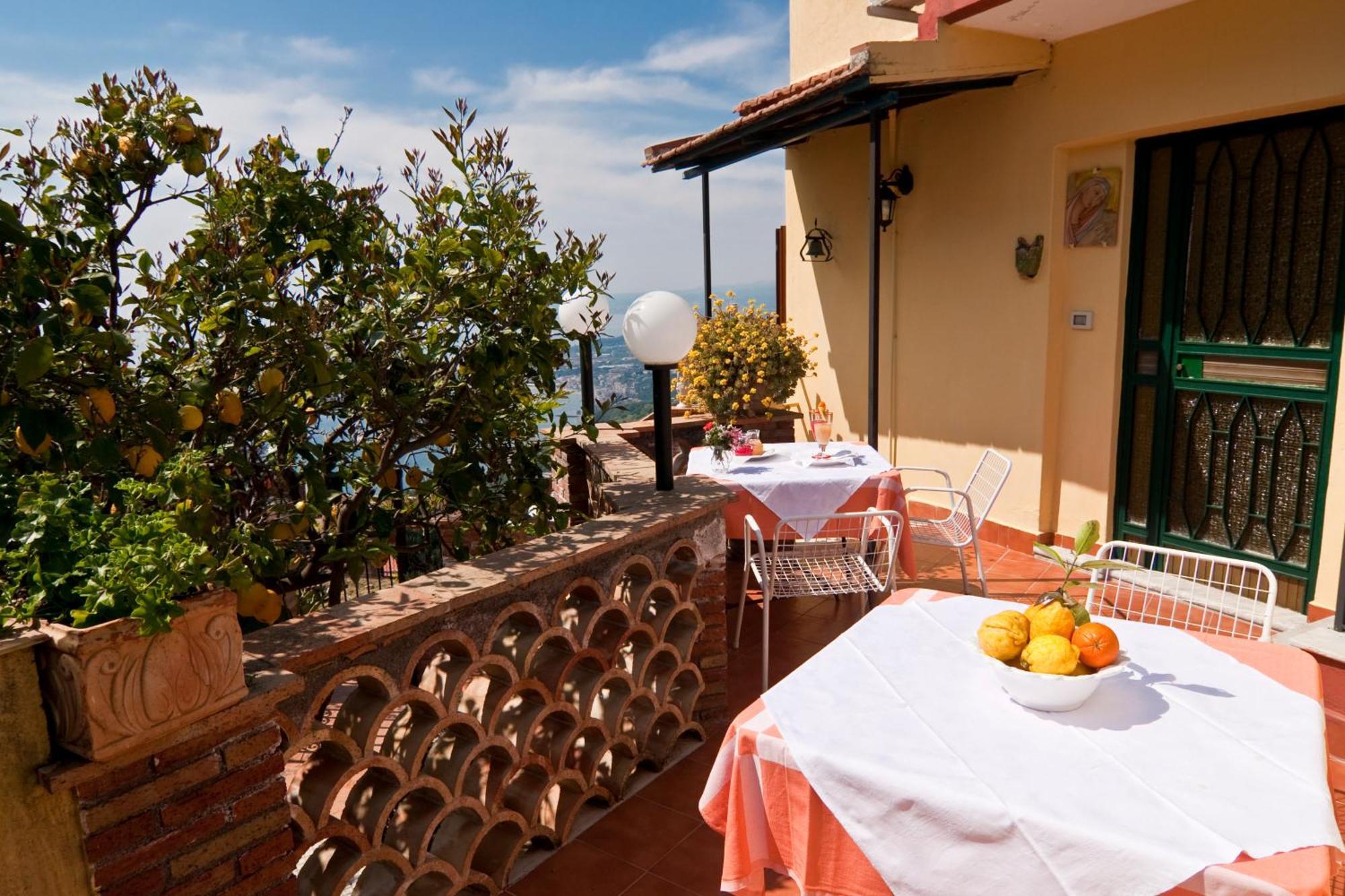 B&B U Palmentu Taormina Kültér fotó
