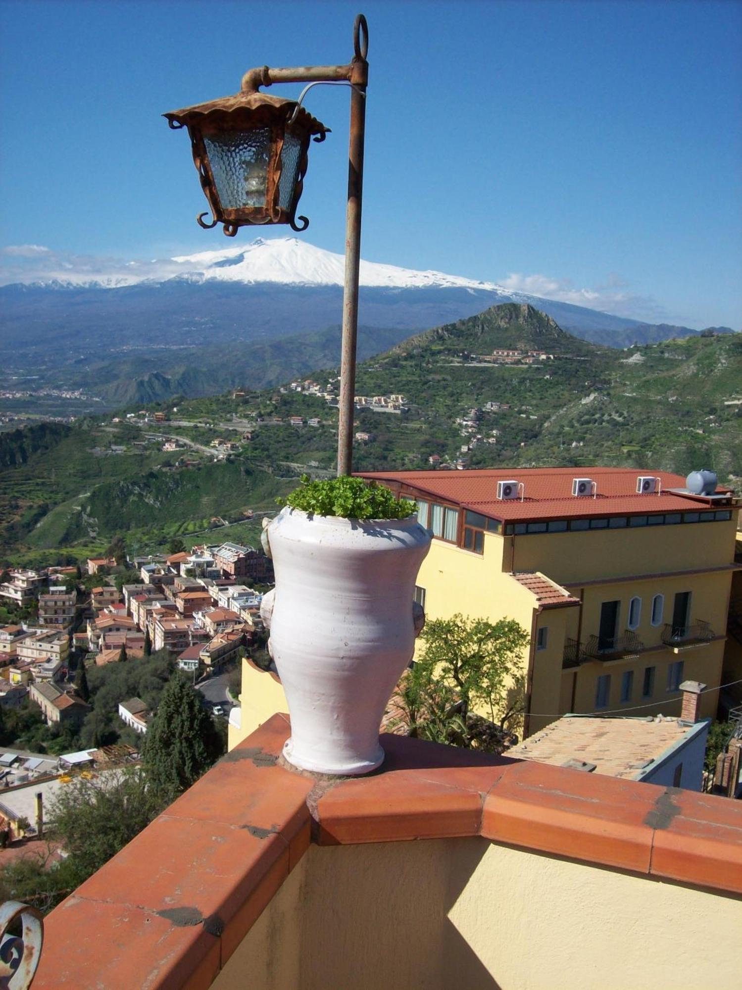 B&B U Palmentu Taormina Kültér fotó