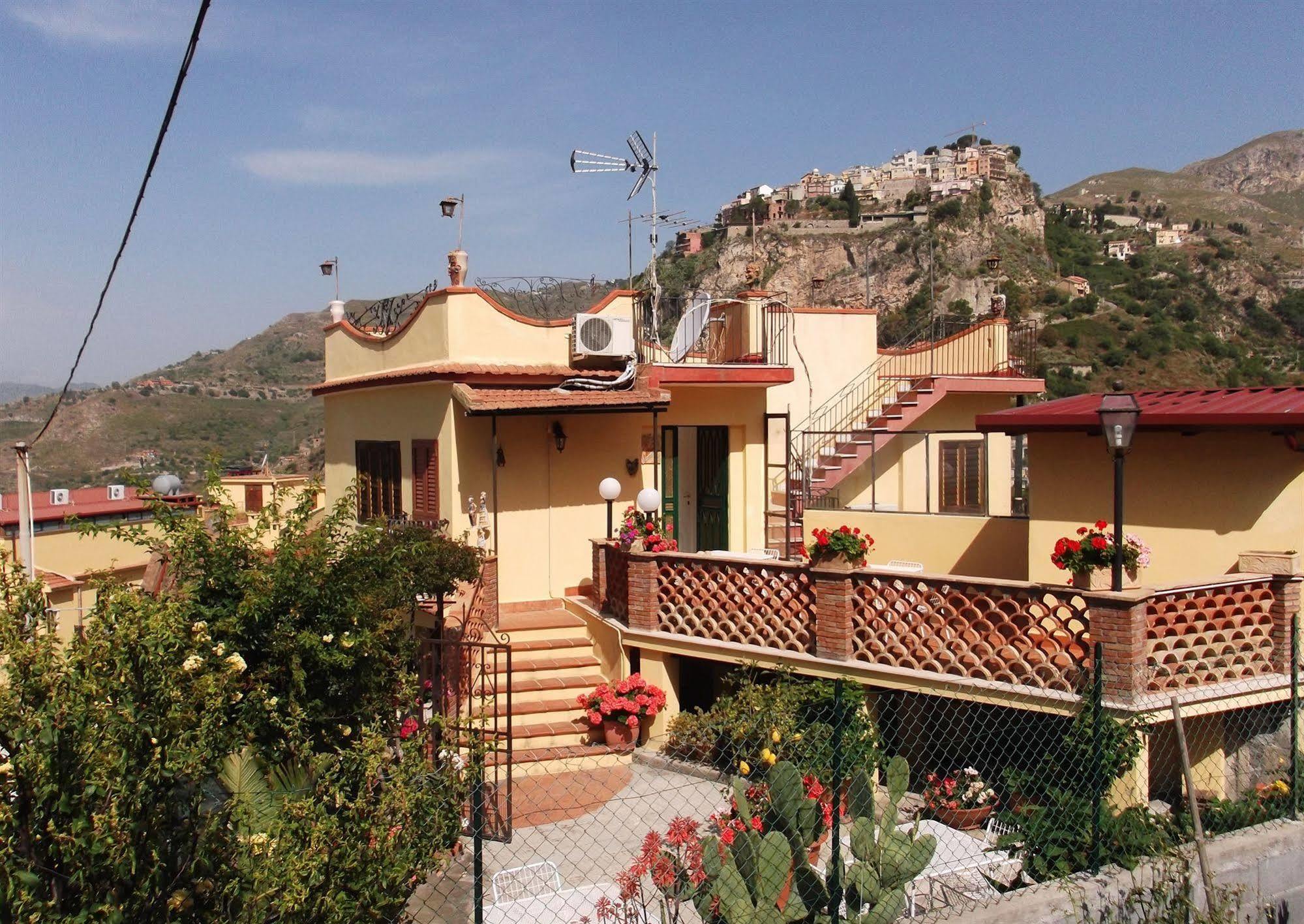 B&B U Palmentu Taormina Kültér fotó